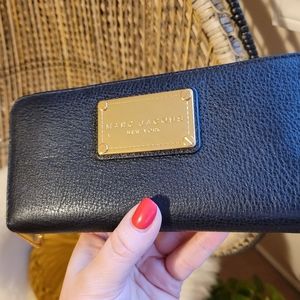 Marc Jacobs wallet